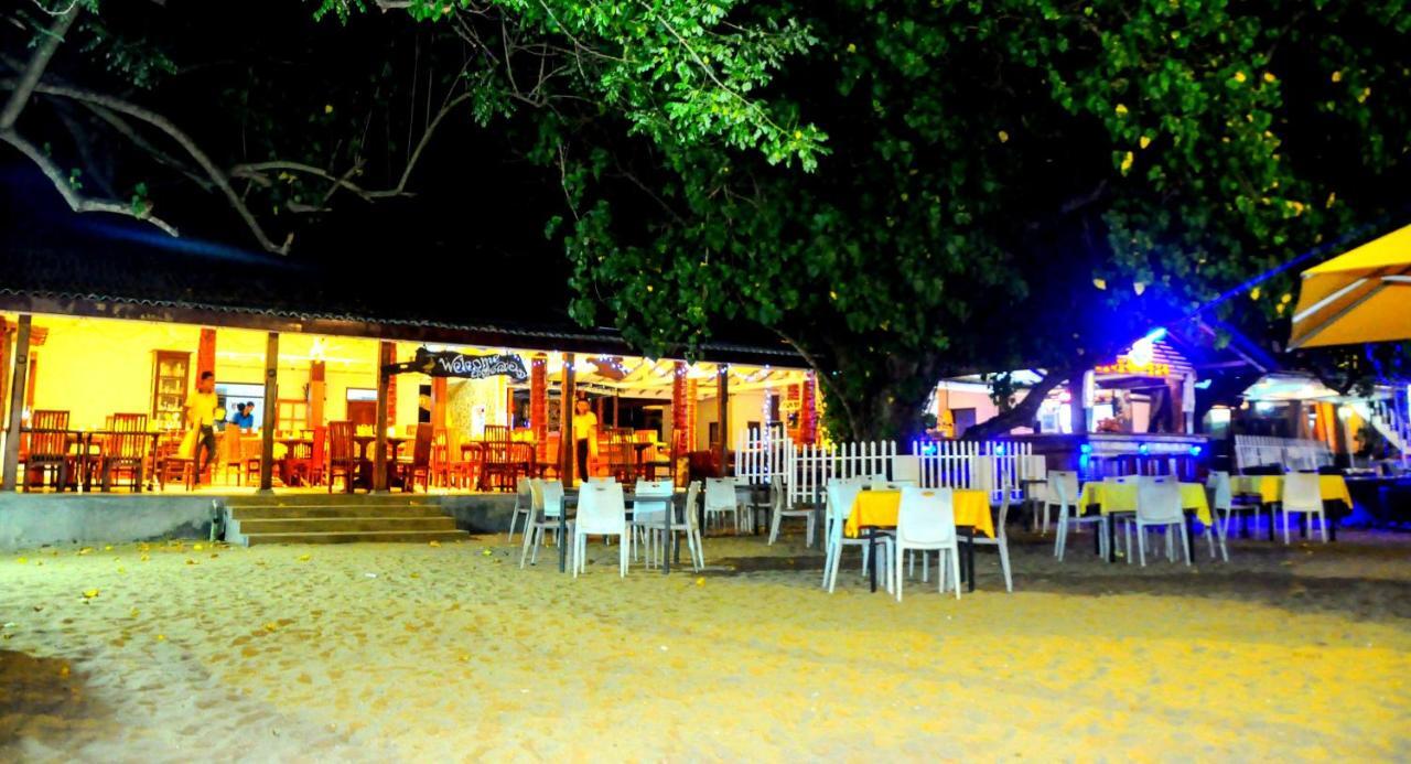 Happy Banana Hotel Unawatuna Luaran gambar