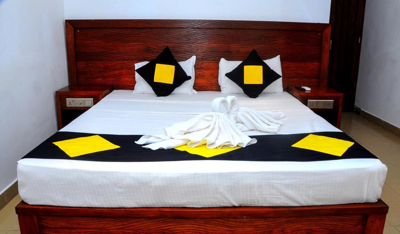 Happy Banana Hotel Unawatuna Luaran gambar